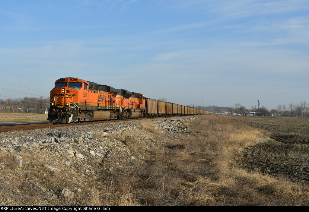 BNSF 6211